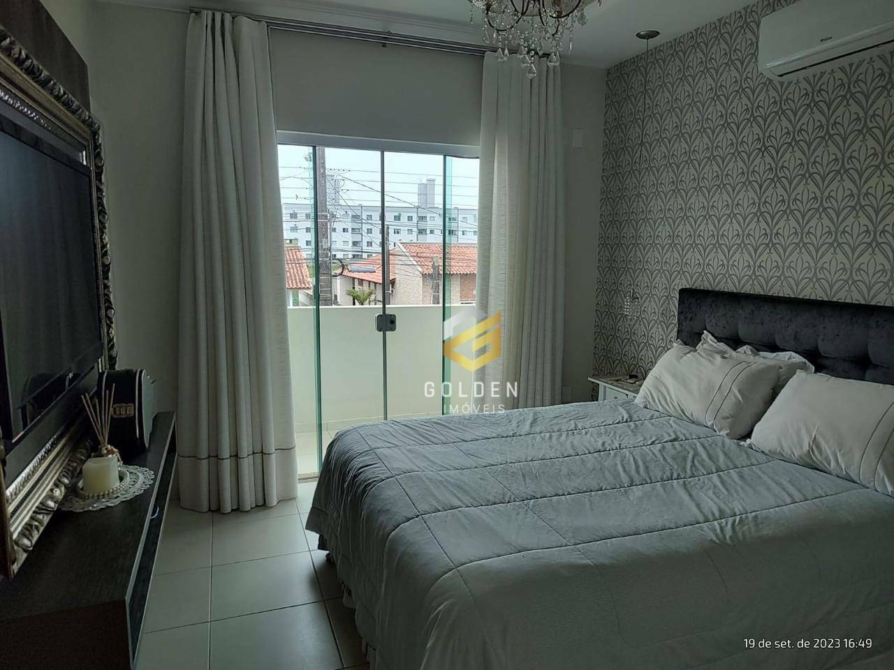 Sobrado à venda com 3 quartos, 205m² - Foto 4