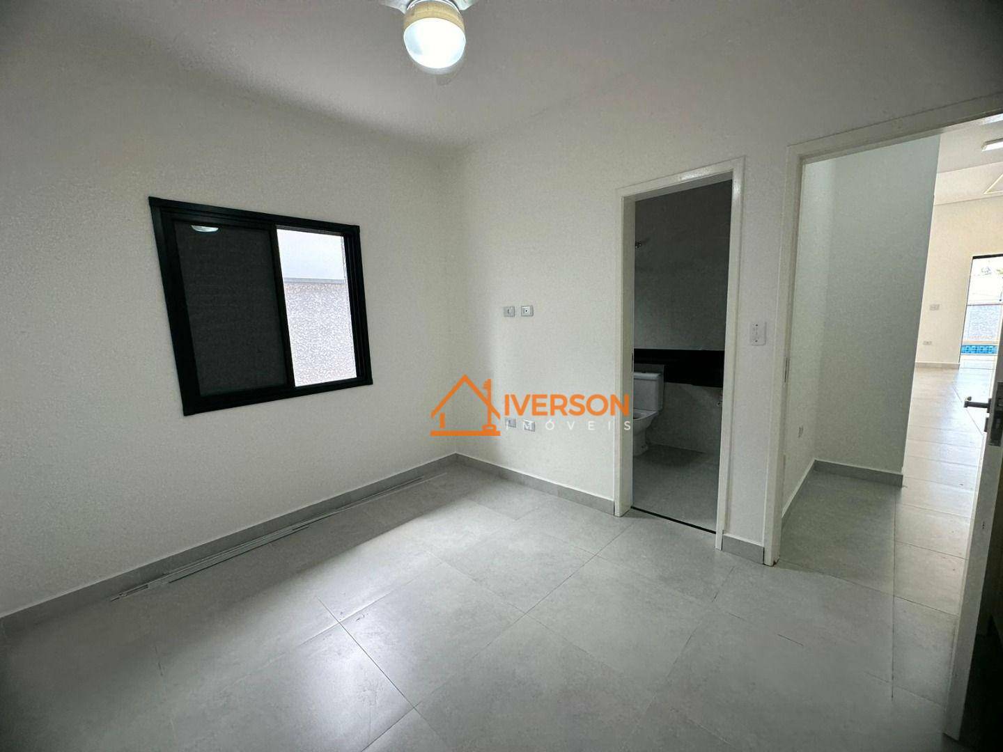 Casa à venda com 3 quartos, 157m² - Foto 10