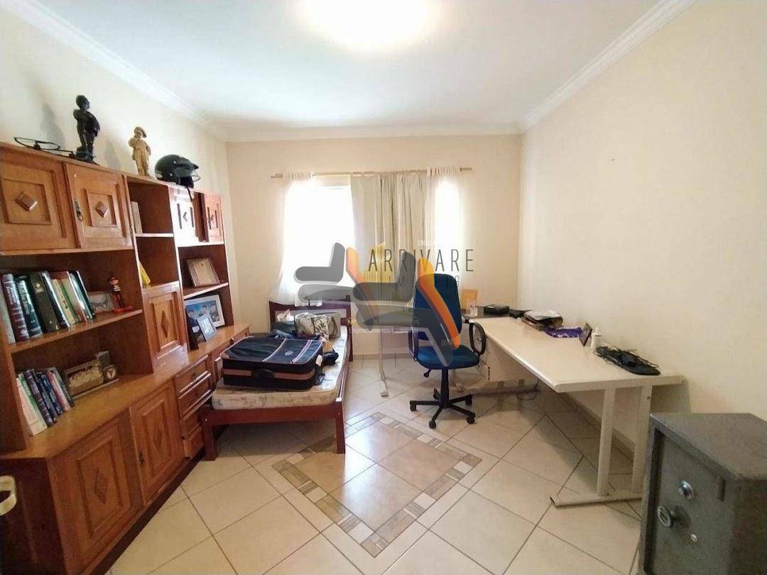 Casa de Condomínio à venda com 5 quartos, 450m² - Foto 5