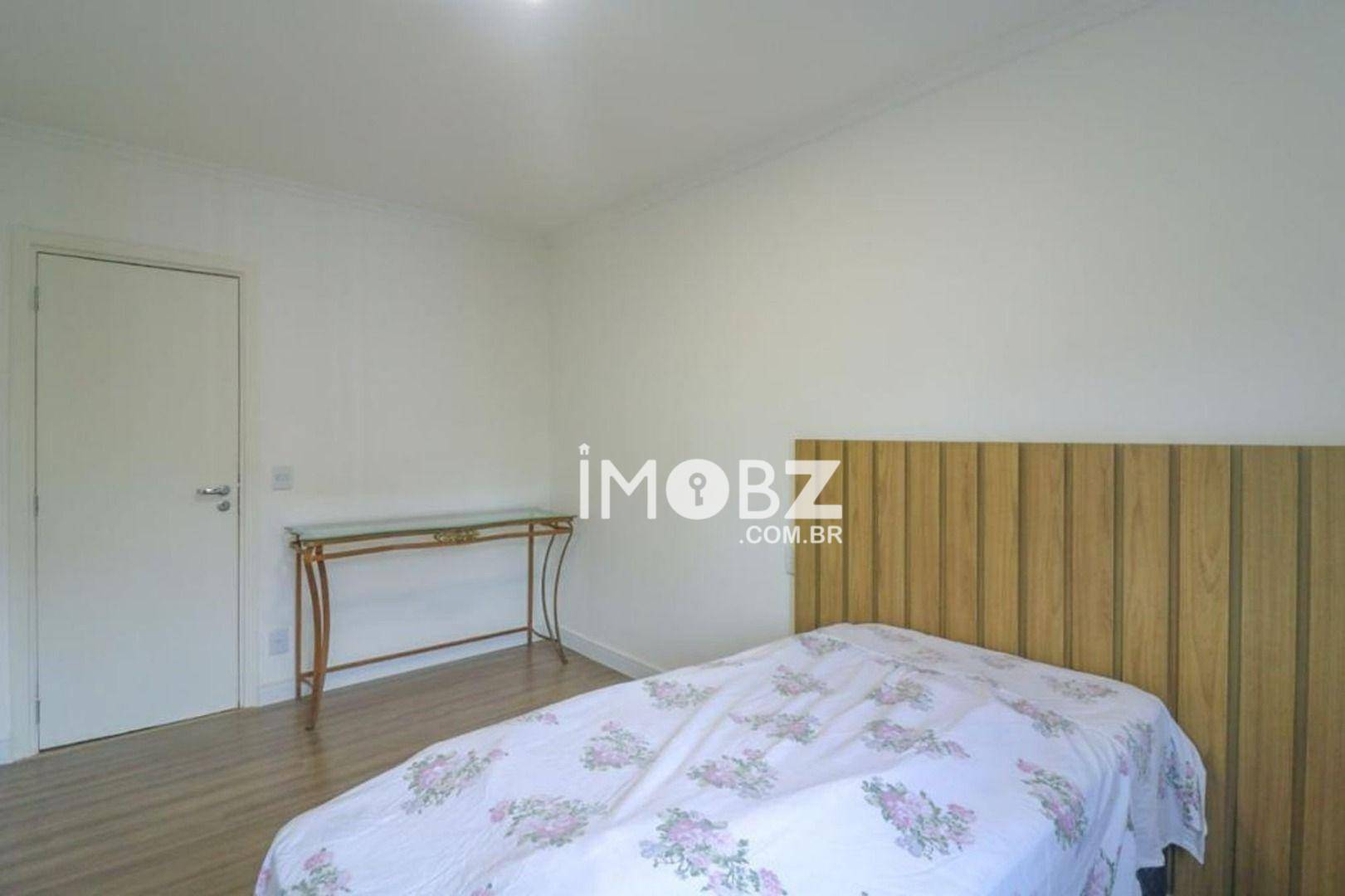 Apartamento à venda com 3 quartos, 167m² - Foto 10