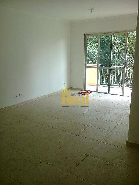 Apartamento à venda com 3 quartos, 81m² - Foto 1