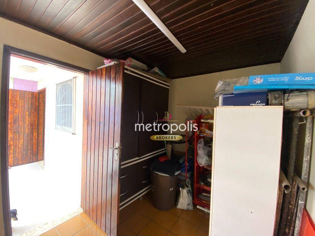 Sobrado à venda com 3 quartos, 247m² - Foto 36