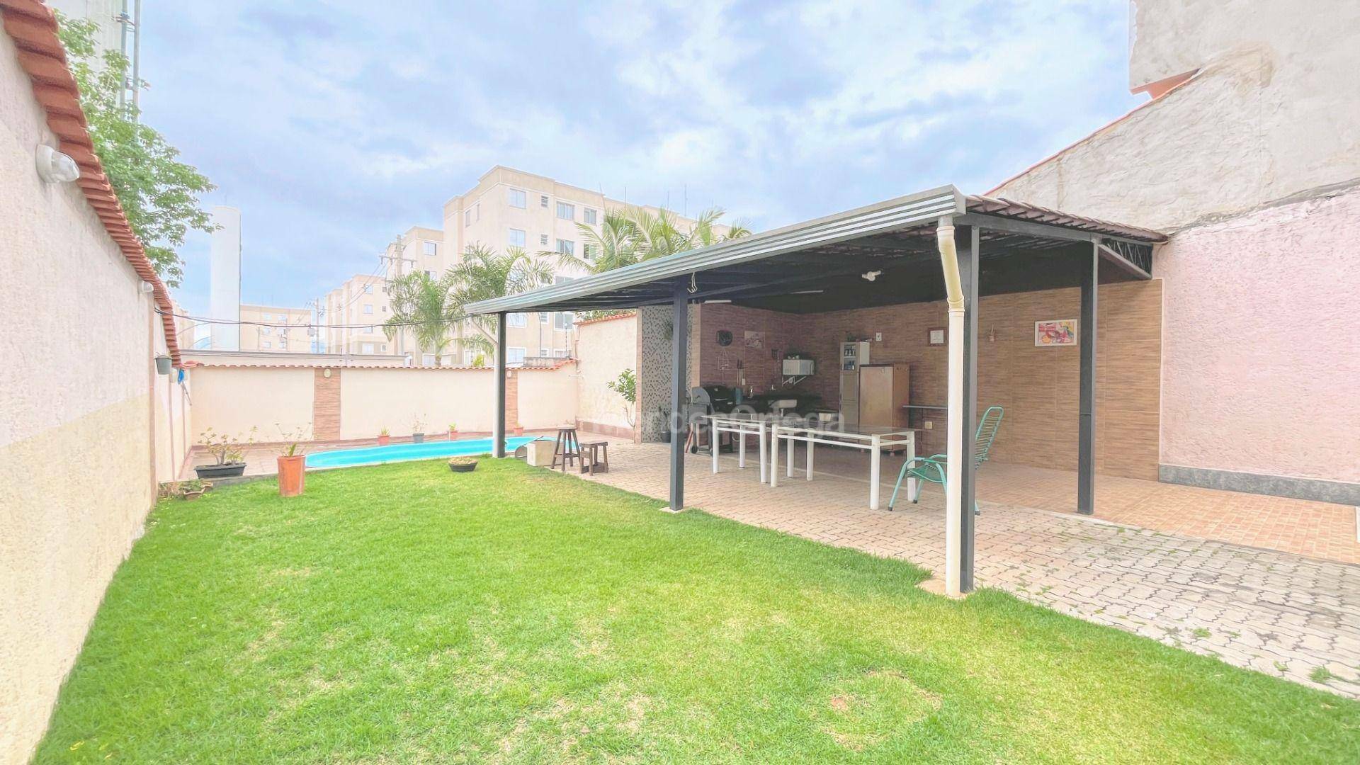 Casa à venda com 3 quartos, 180m² - Foto 21