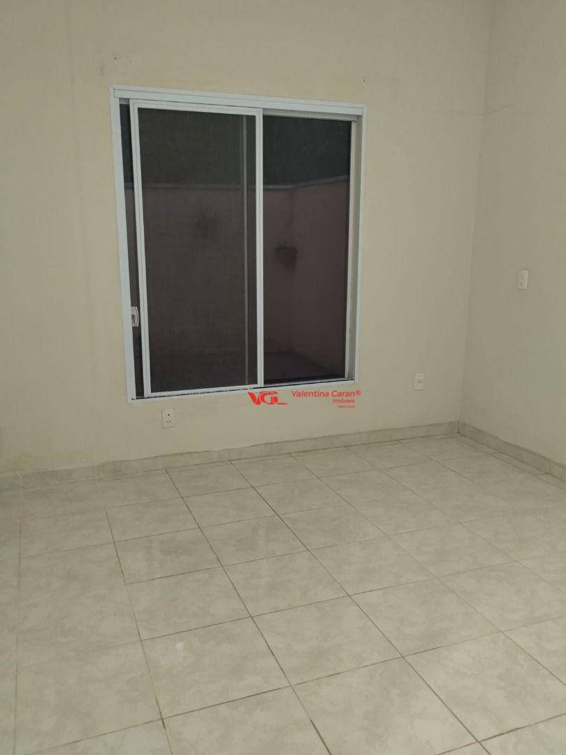 Casa de Condomínio à venda com 4 quartos, 215m² - Foto 21