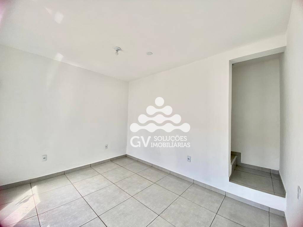 Casa para alugar com 3 quartos, 200m² - Foto 12