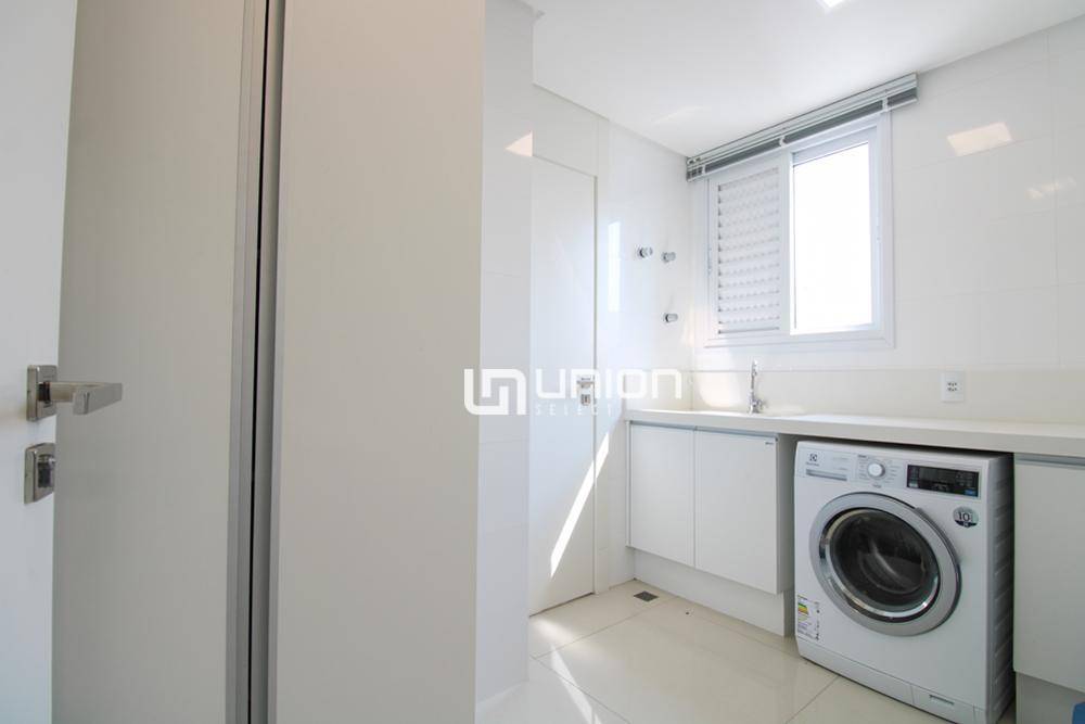 Apartamento à venda com 4 quartos, 161m² - Foto 13