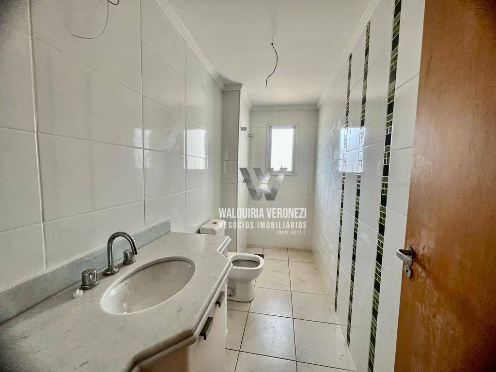 Apartamento à venda com 3 quartos, 170m² - Foto 19