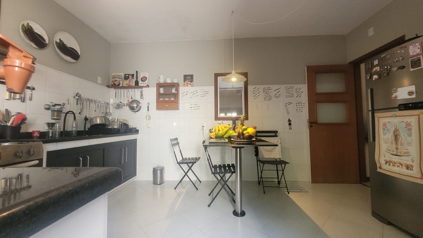 Casa de Condomínio à venda com 4 quartos, 290m² - Foto 22