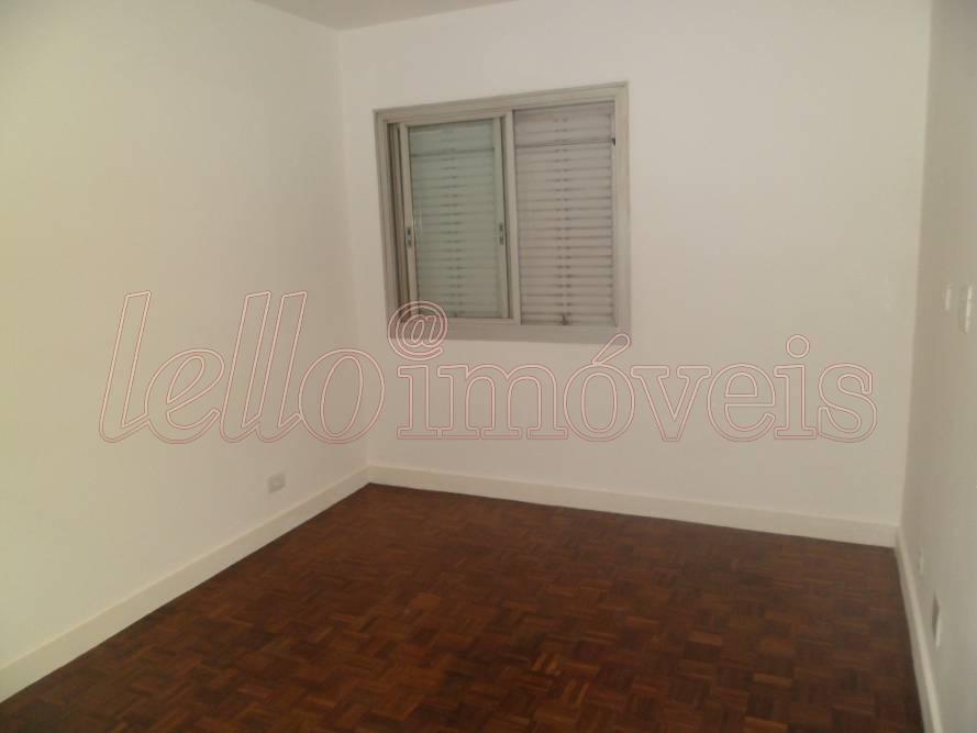 Apartamento para alugar com 3 quartos, 110m² - Foto 9