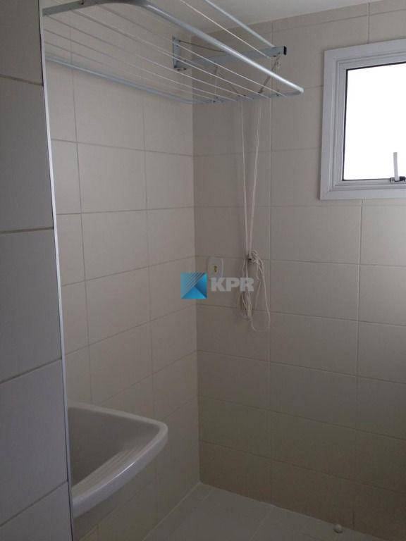 Apartamento para alugar com 2 quartos, 74m² - Foto 5