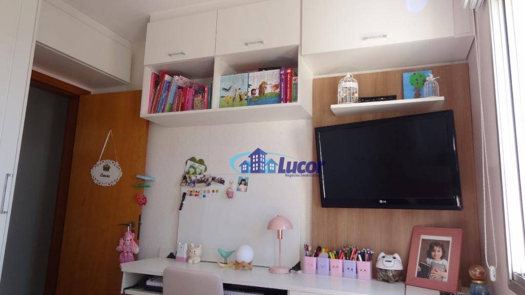 Apartamento à venda com 3 quartos, 67m² - Foto 27