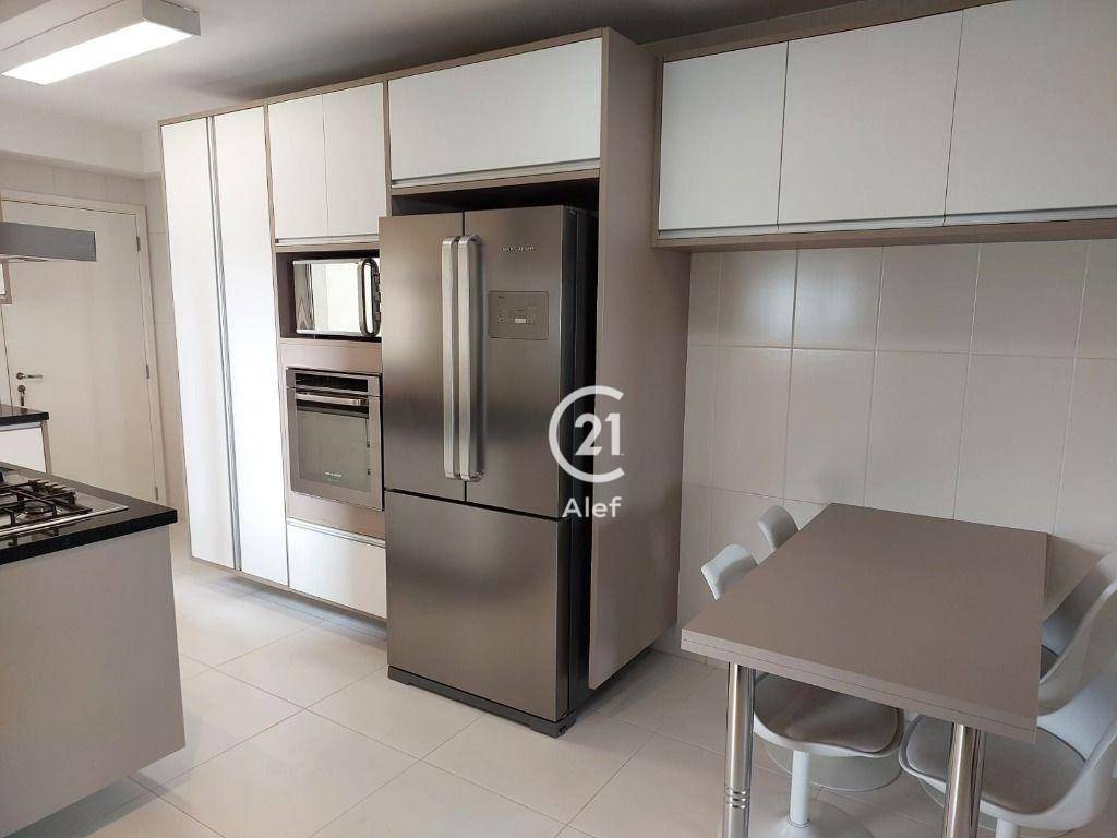 Apartamento à venda com 4 quartos, 241m² - Foto 12