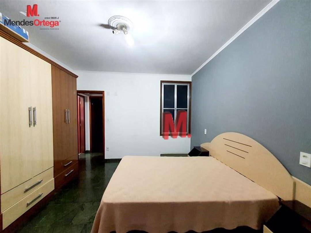 Casa à venda com 3 quartos, 193m² - Foto 14