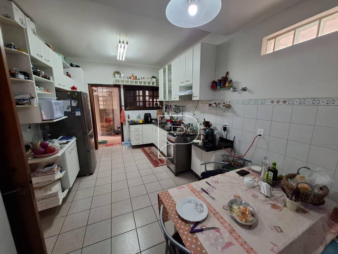 Casa de Condomínio à venda com 4 quartos, 224m² - Foto 21