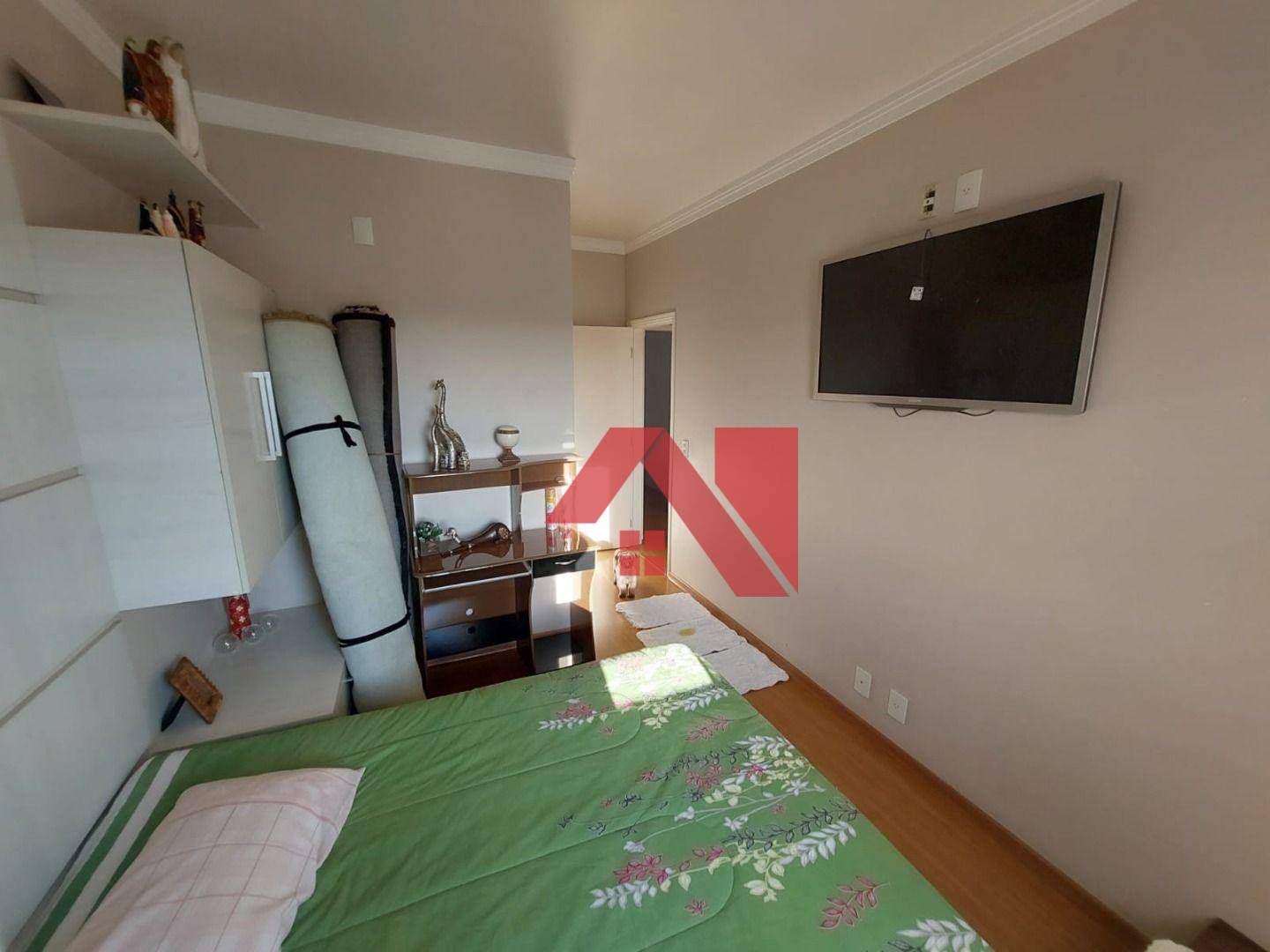 Apartamento à venda com 3 quartos, 116m² - Foto 7