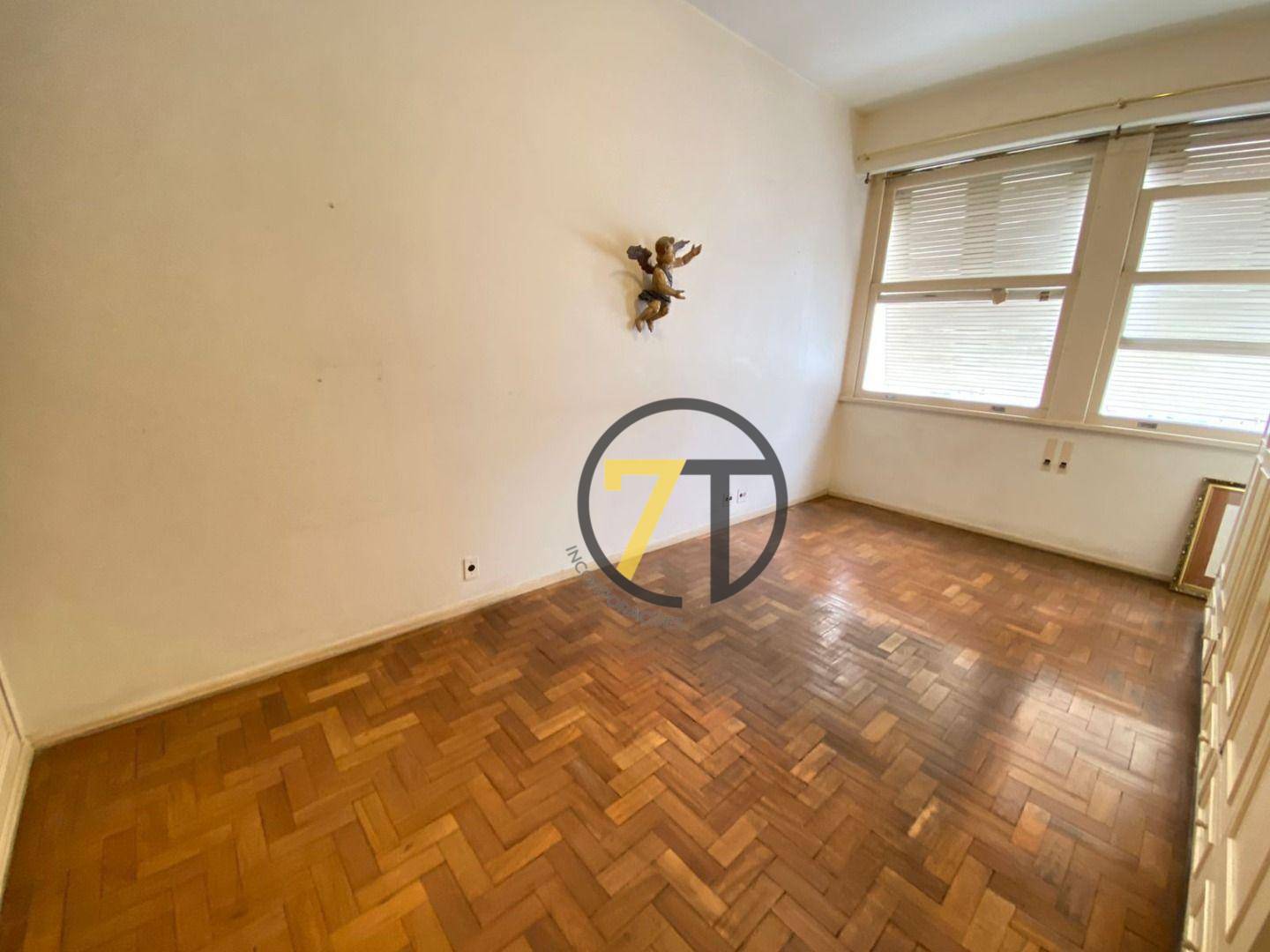 Apartamento à venda com 4 quartos, 182m² - Foto 14