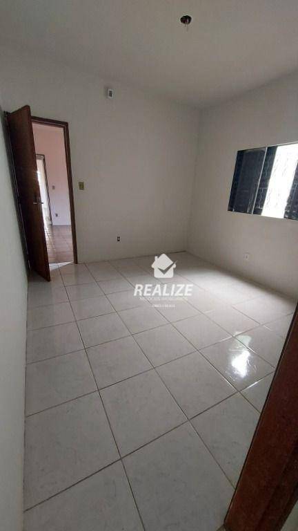 Casa à venda com 2 quartos, 95m² - Foto 7