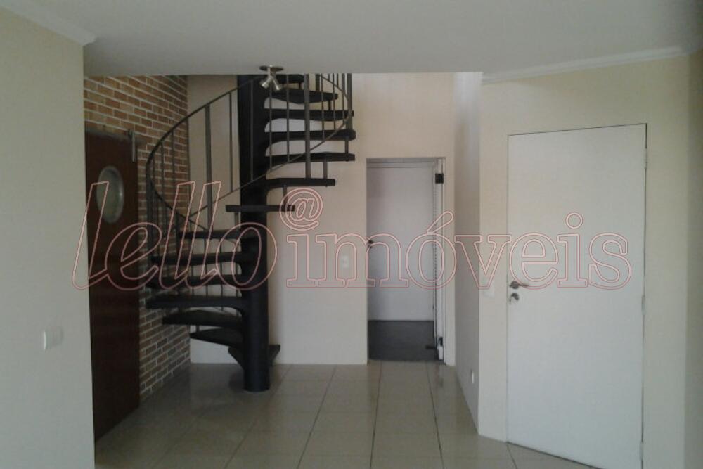 Apartamento para alugar com 3 quartos, 161m² - Foto 12