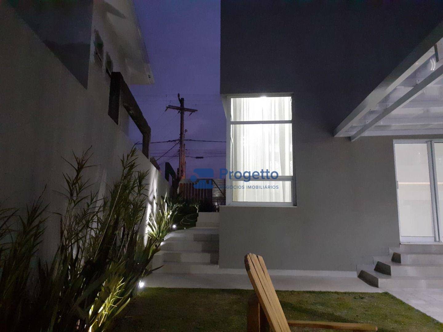 Casa de Condomínio à venda com 3 quartos, 290m² - Foto 30