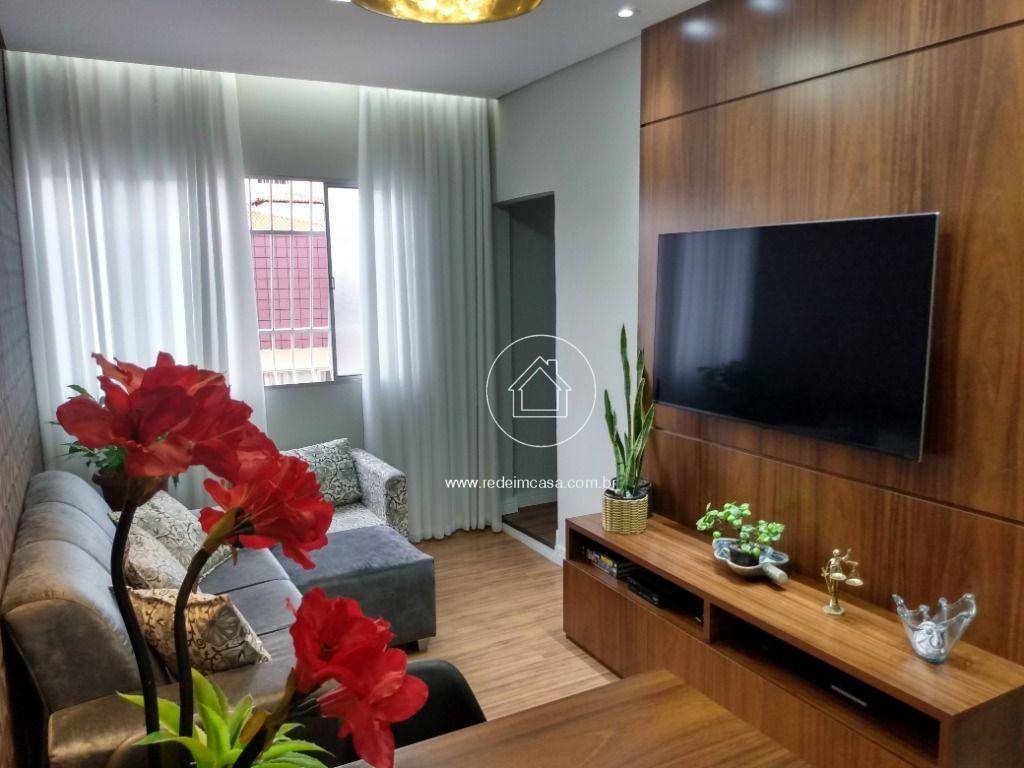 Cobertura à venda com 4 quartos, 140m² - Foto 1