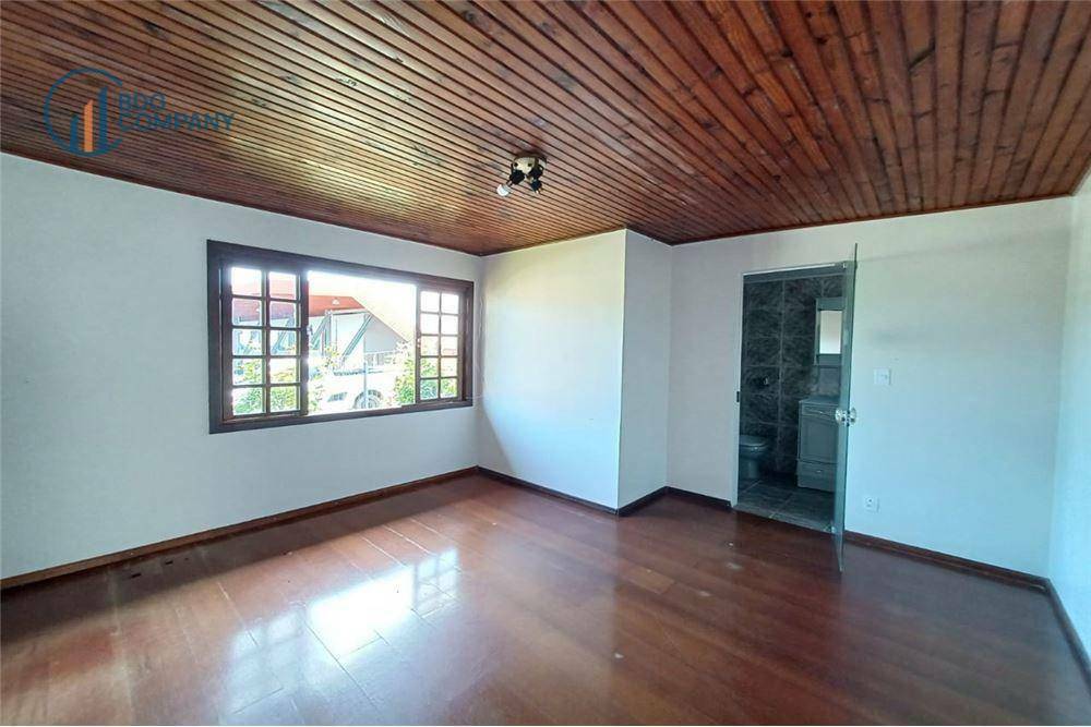 Casa à venda com 3 quartos, 130m² - Foto 15