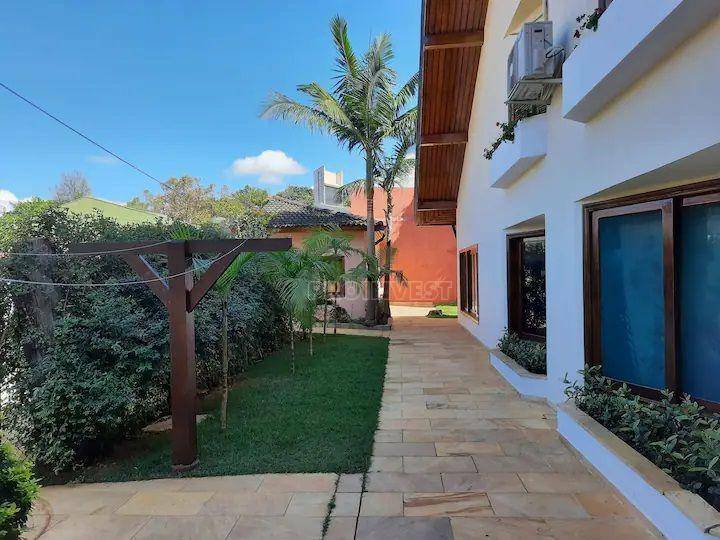 Casa de Condomínio à venda com 4 quartos, 600m² - Foto 6