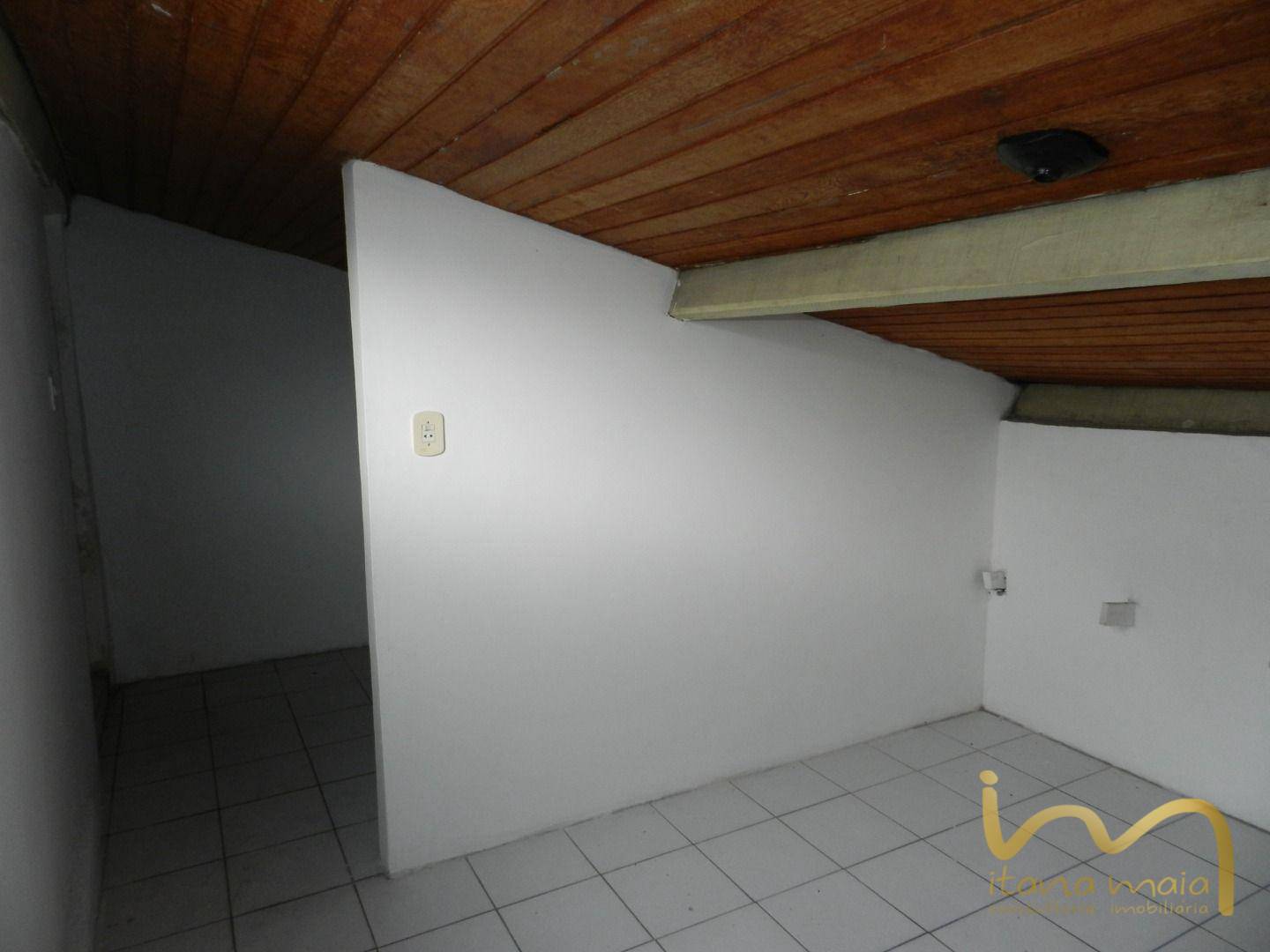 Casa à venda com 3 quartos, 260M2 - Foto 8