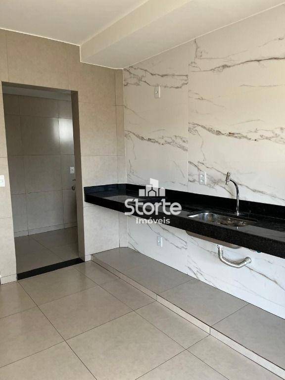 Apartamento à venda com 3 quartos, 112m² - Foto 4