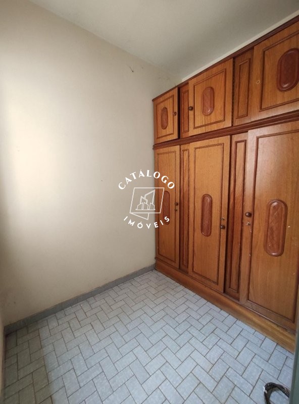 Apartamento à venda com 2 quartos, 70m² - Foto 9