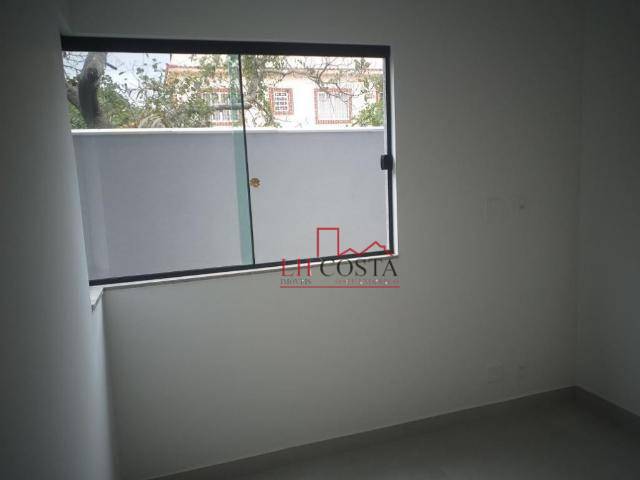 Apartamento à venda com 2 quartos, 70m² - Foto 12