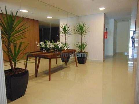 Apartamento à venda com 2 quartos, 77m² - Foto 23