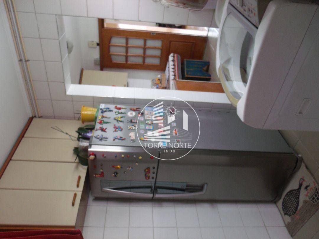 Apartamento à venda com 3 quartos, 106m² - Foto 10