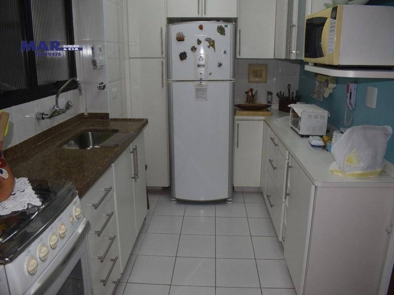 Apartamento à venda com 3 quartos, 100m² - Foto 9