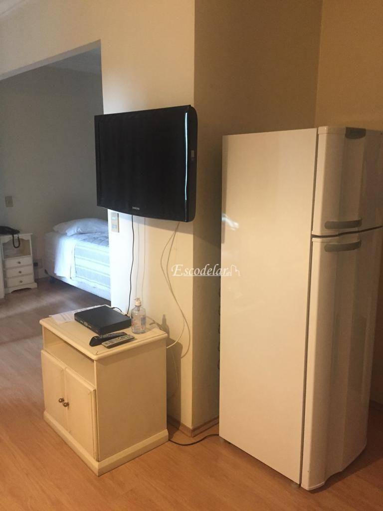 Apartamento para alugar com 1 quarto, 39m² - Foto 4