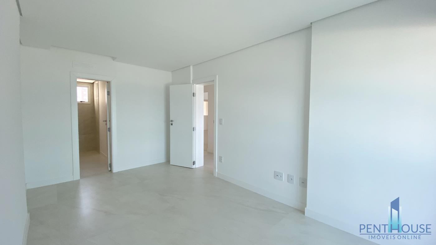 Apartamento à venda com 4 quartos, 145m² - Foto 19