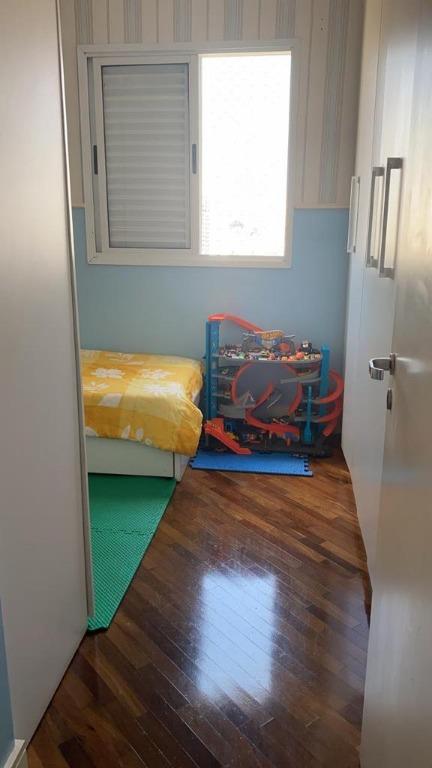 Apartamento à venda com 2 quartos, 74m² - Foto 14