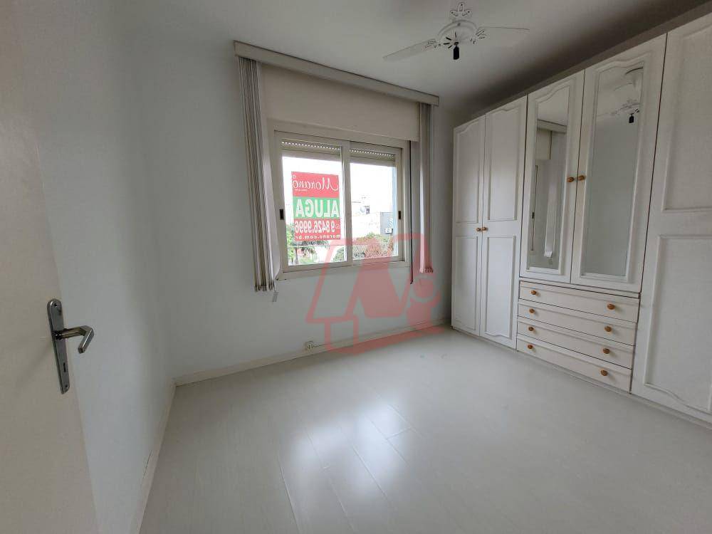 Apartamento à venda com 2 quartos, 70m² - Foto 12