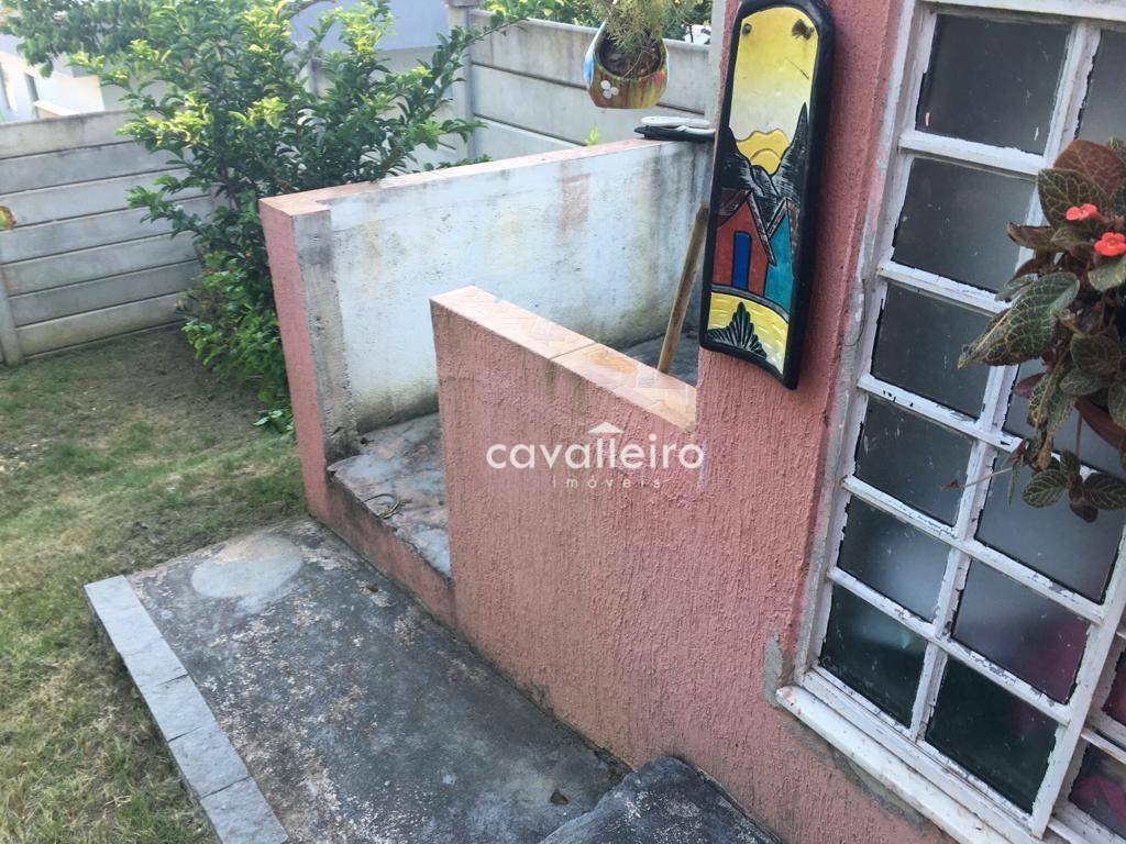 Casa de Condomínio à venda com 4 quartos, 200m² - Foto 36