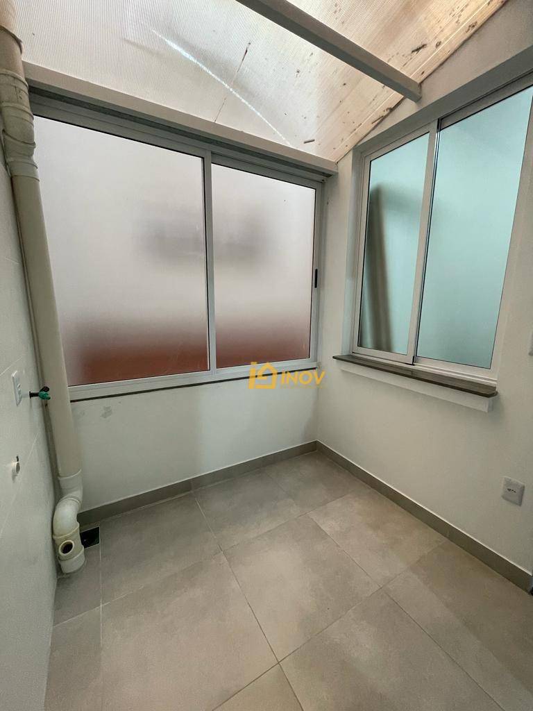 Apartamento à venda com 3 quartos, 120m² - Foto 4