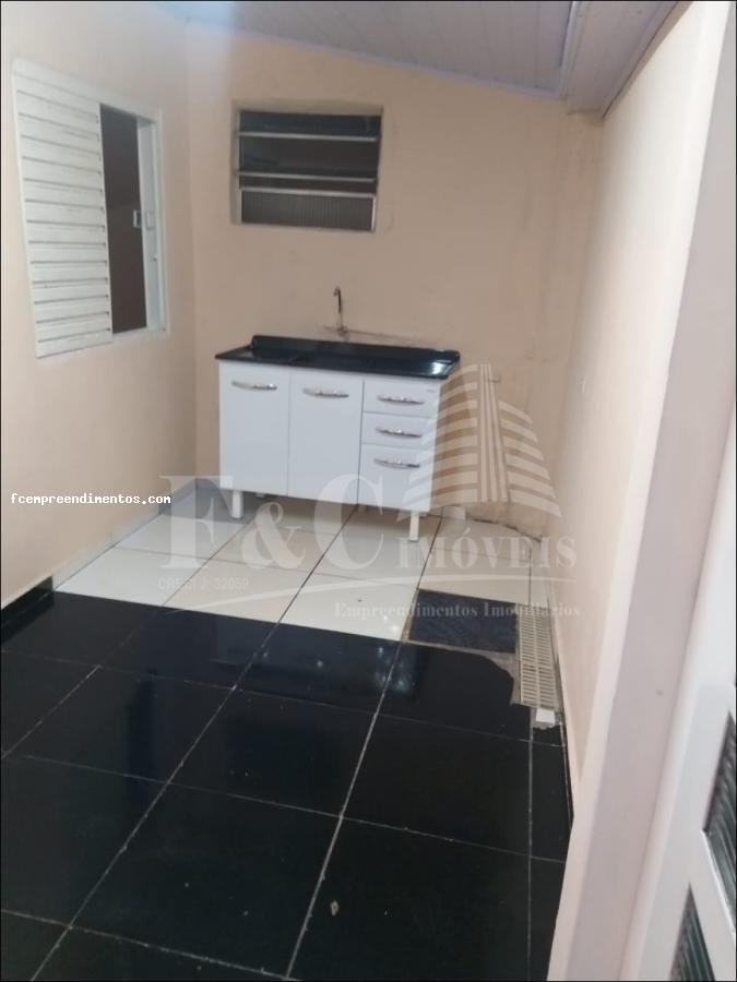 Casa à venda com 1 quarto, 140m² - Foto 8