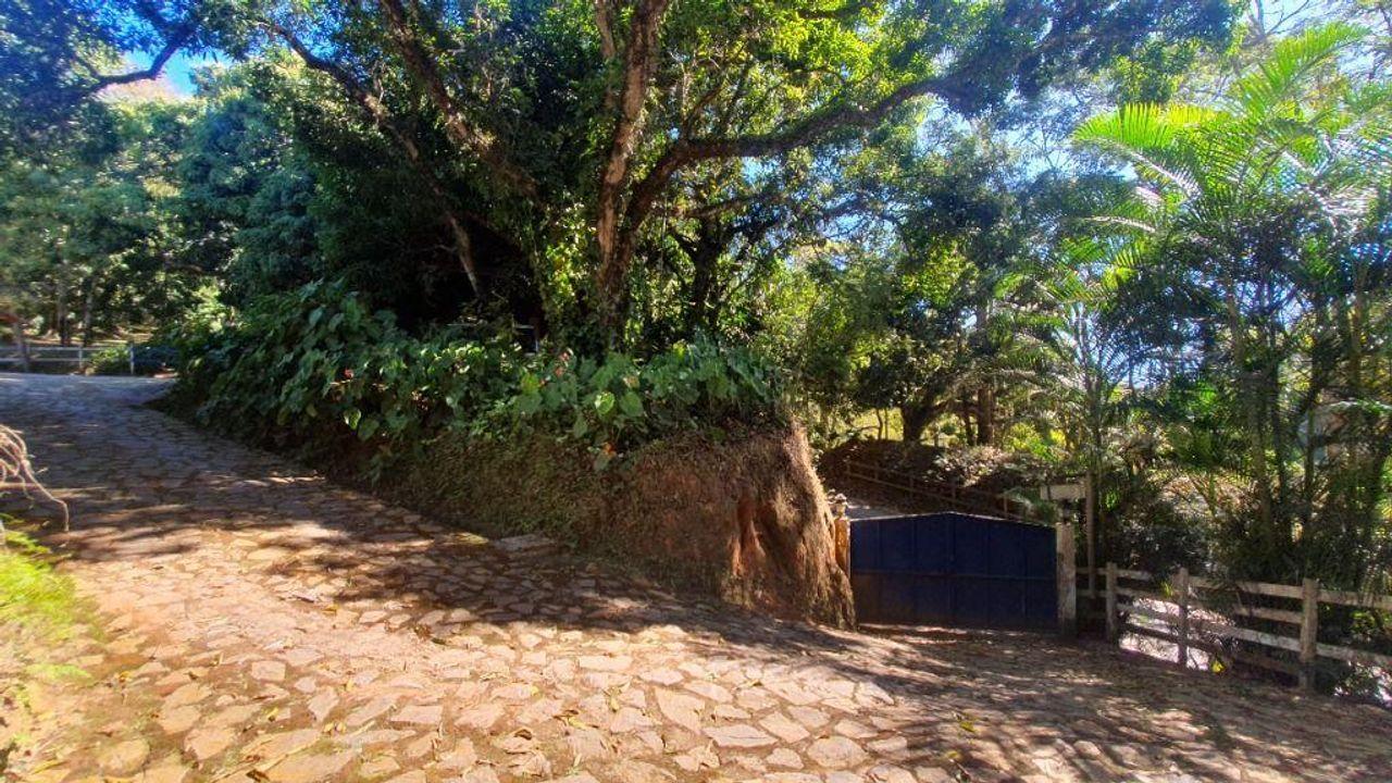 Fazenda à venda com 10 quartos, 371734m² - Foto 33