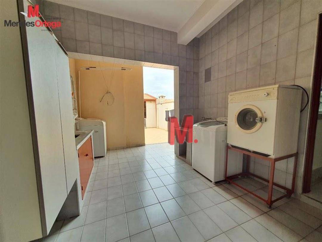 Casa à venda com 3 quartos, 193m² - Foto 23