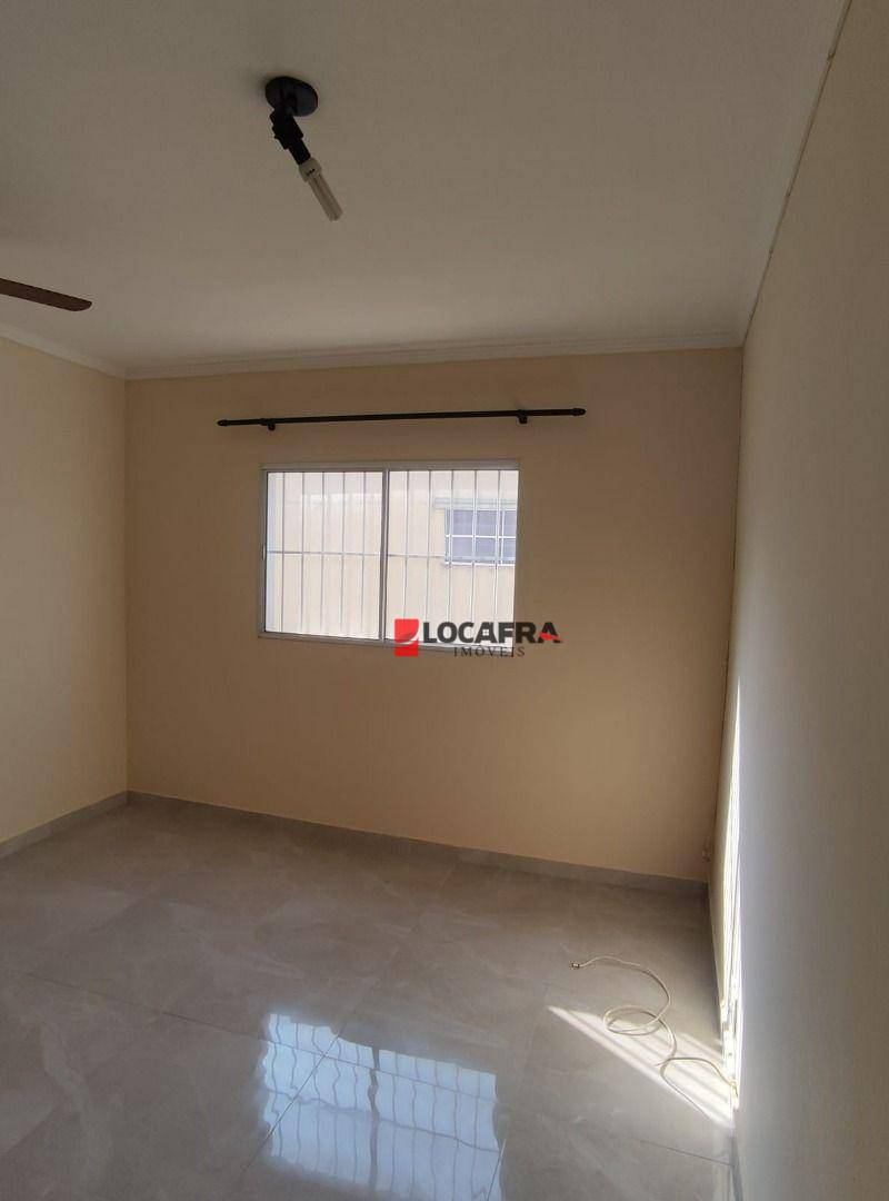 Apartamento à venda com 2 quartos, 72m² - Foto 1