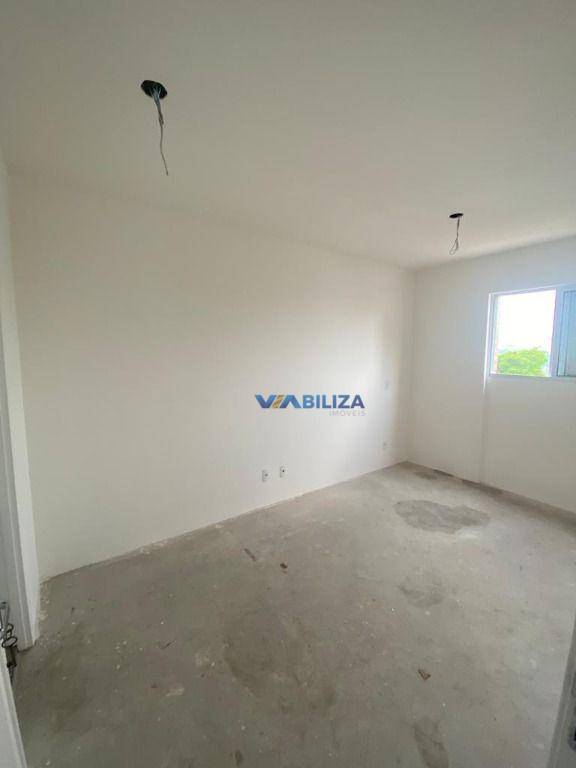 Apartamento à venda com 2 quartos, 57m² - Foto 4