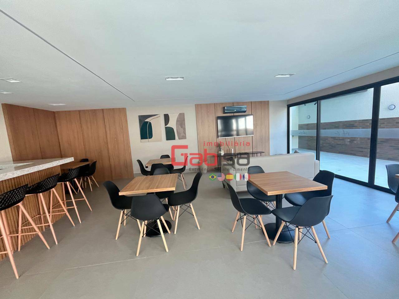 Apartamento para alugar com 3 quartos, 110m² - Foto 25