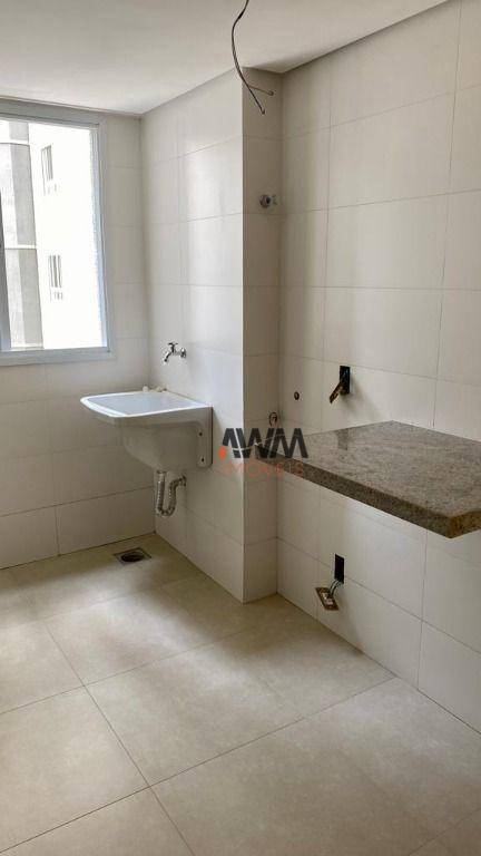 Apartamento à venda com 3 quartos, 155m² - Foto 8