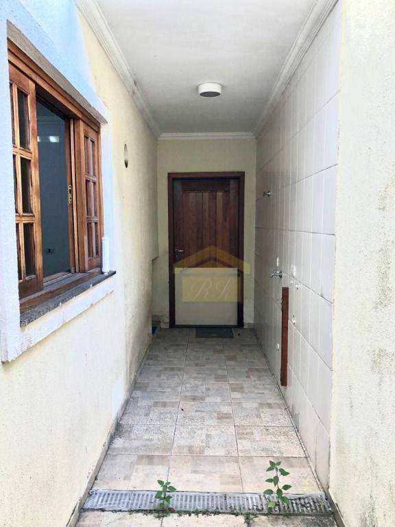 Sobrado à venda com 3 quartos, 150m² - Foto 32