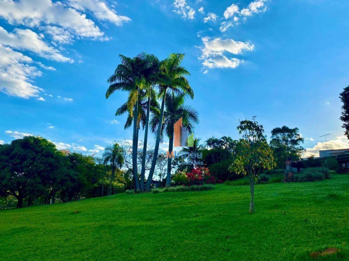 Casa de Condomínio à venda com 3 quartos, 300m² - Foto 9