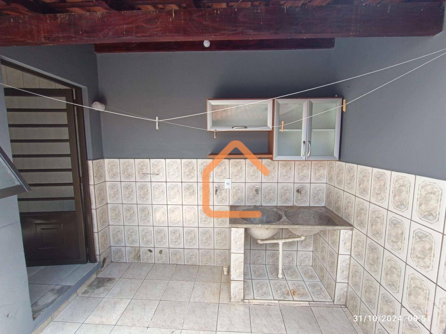 Casa para alugar com 3 quartos, 100m² - Foto 17