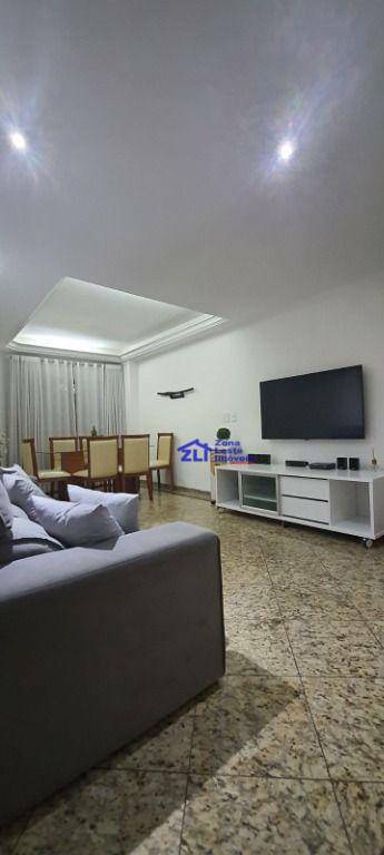 Sobrado à venda com 3 quartos, 189m² - Foto 1